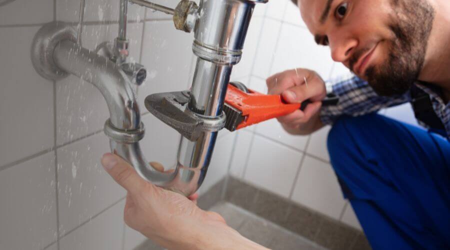 Local annual plumbing maintenance in Friendsville, TN